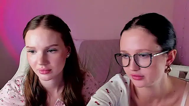 MishkaMe Adlı Modelin Canlı XXX Sohbeti