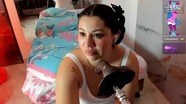 XXX chat uživo modela hade_cute