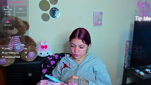 Czat XXX na żywo – Ema__Luna