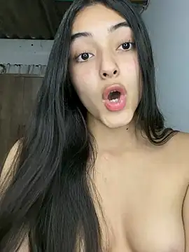 _tina_9n Live XXX chat