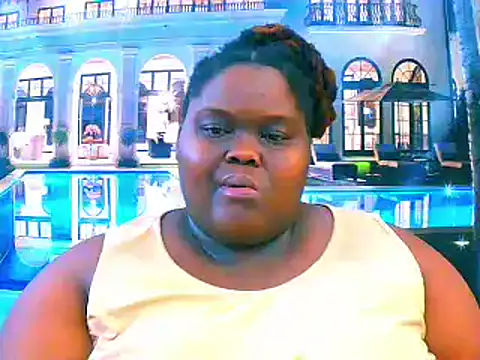 EbonyHotBuns – Naživo XXX chat