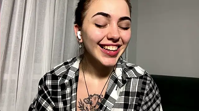 Chat +18 de ScaNovaXen_ ao vivo