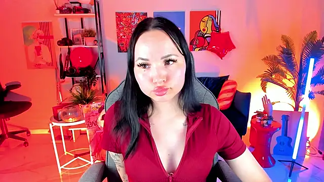 SophiaTurner Chat XXX live