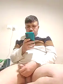 Canercakan 现场XXX聊天