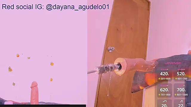 Karol_Rossee Chat XXX live