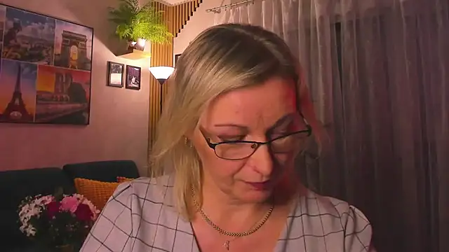 vanessa_chatのウェブカメラショー