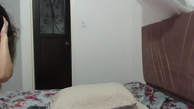 nathaly_jones_ Adlı Modelin Canlı XXX Sohbeti