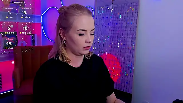 StephanieSweetyn Live XXX chat