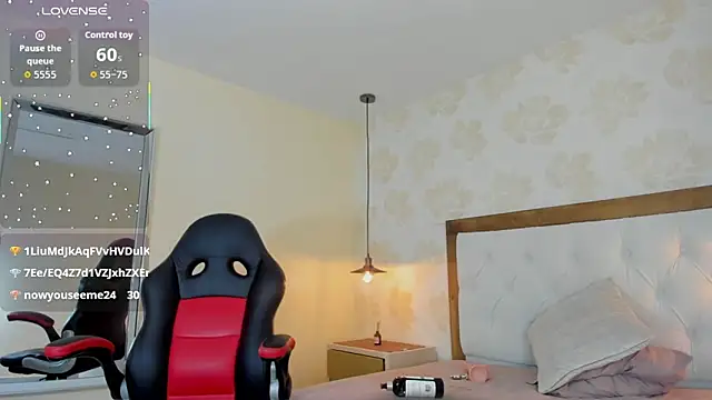 Chat +18 de IRISCLARK1 ao vivo