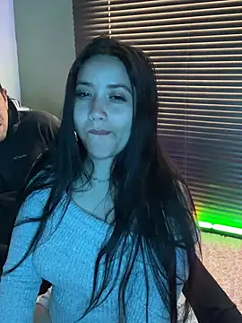 Veronica_Wins_: διαδικτυακό σόου στην κάμερα