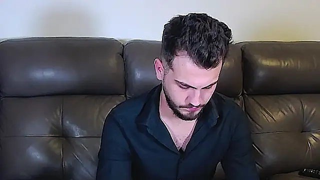 Chat XXX en directo de CrazyDom1