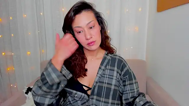 دردشة FieryHeart الجنسية المباشرة