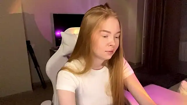 LumiSun live XXX chat