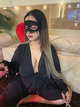 Classy-Bossy লাইভ XXX চ্যাট