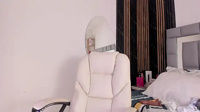 amaia_santini's Webcam Show