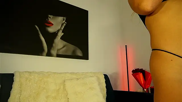 XXX chat uživo modela izzy_belle