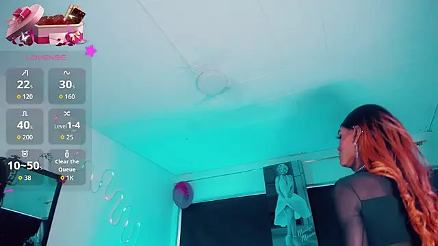 Show modela Kendall_hornyy na web-kameri