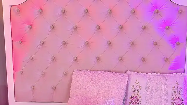 Hana_Stone: онлайн-секс-чат