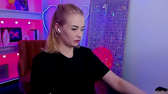 StephanieSweety – Naživo XXX chat