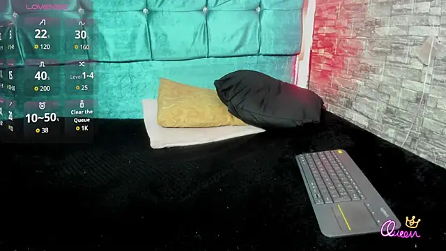 Živý XXX chat Cloee66