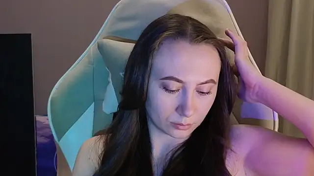 Онлайн чат XXX OliviaMarsishy