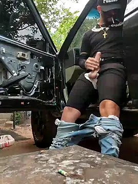 PIGHIGHDIRTY_p0 Adlı Modelin Canlı XXX Sohbeti