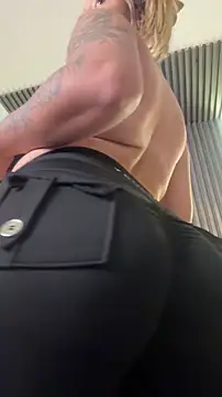 MiaPetit_n Live XXX chat