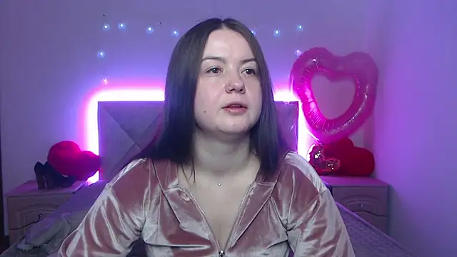 Chat +18 de MavkaCute ao vivo