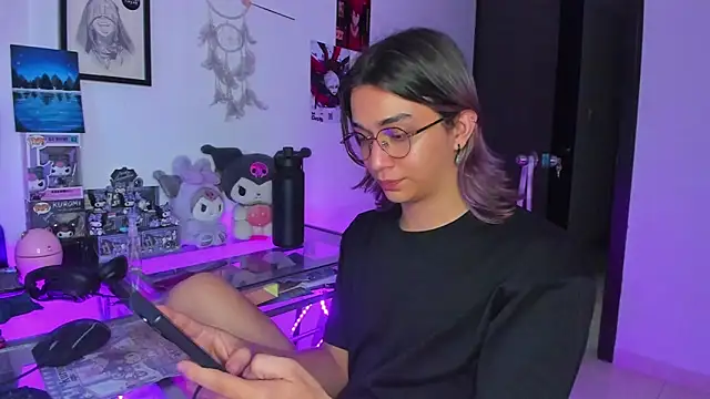 KeitaMoon élő XXX-chatje