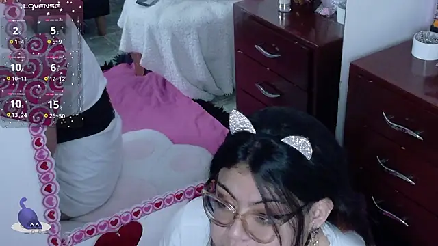 دردشة Catwhite_ الجنسية المباشرة