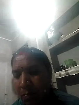 Webkamerová show Loomaraj