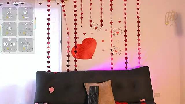 E_R_O_S_ webcam show