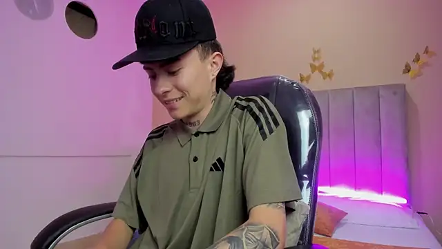 XXX chat uživo modela Nascary_Fox