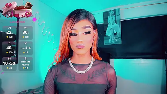 Kendall_hornyy – Naživo XXX chat