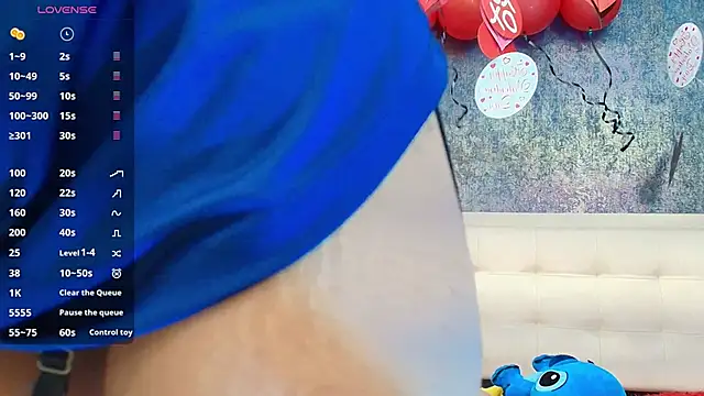 Cloeandtyfanny: онлайн-секс-чат