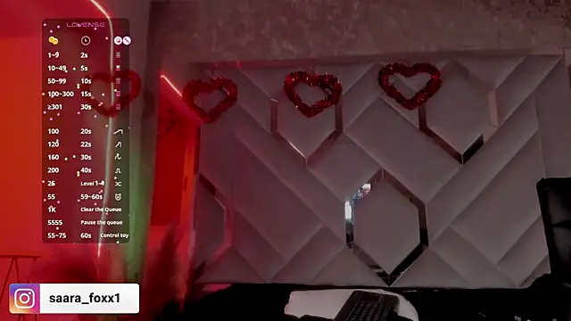 Sara_Foxx1: онлайн-секс-чат