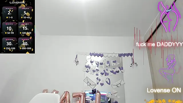 แชท XXX สดของ esmeraldamfc