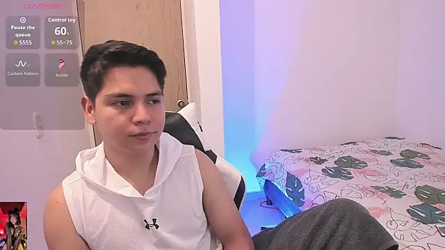 Asta_YunoXXX webkamerás műsora