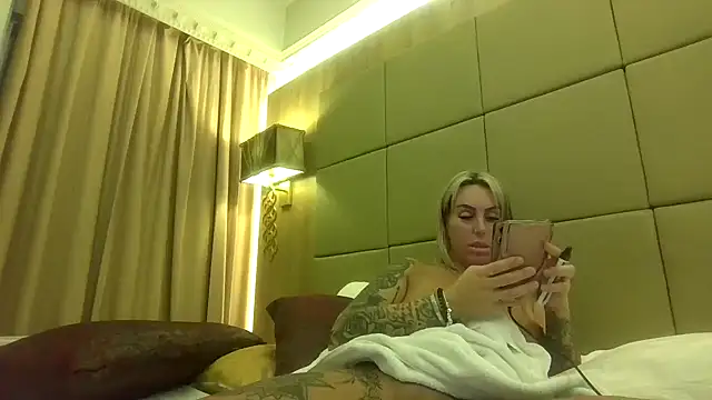 poppyinga1n Webbikameraesitys