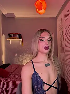 Crystal_________ Live XXX-Chat