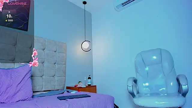 twink_royale18's Live XXX Chat