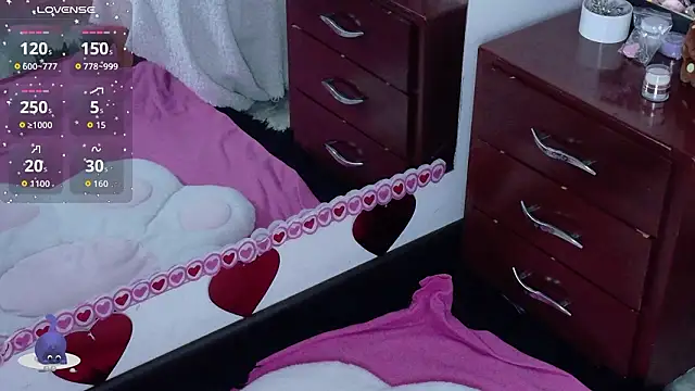 Catwhite_ Live XXX-chat