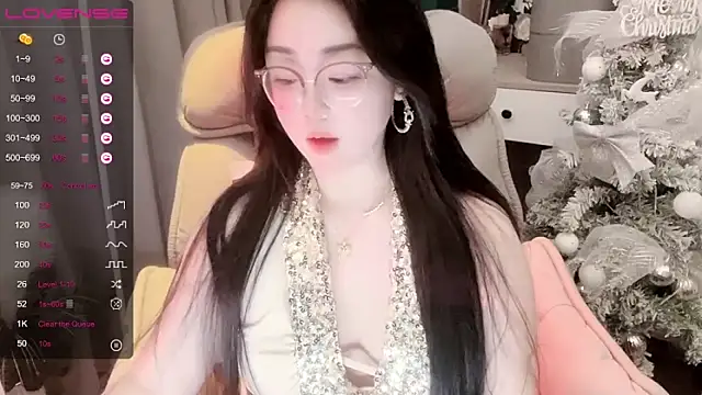 Pokazy przed kamerką – Monica-666888-