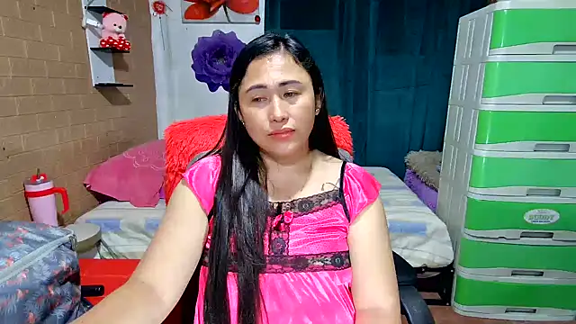 Chat +18 de Ugly-Filipina ao vivo