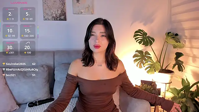 Estrer_collins 现场XXX聊天