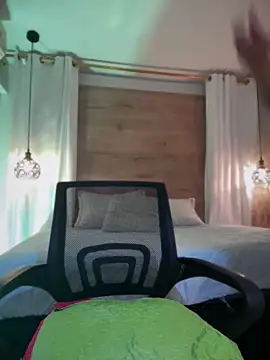 halaaa_1: онлайн-секс-чат