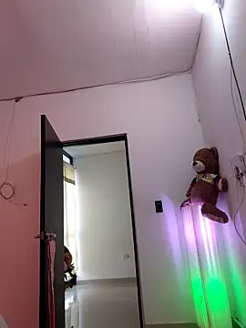 XXX chat uživo modela __Emma__11__Lecat_