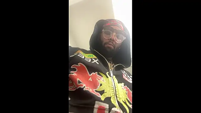 NympHoLuva Live XXX Chat