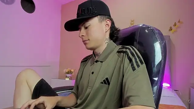 Nascary_Fox Live XXX-Chat