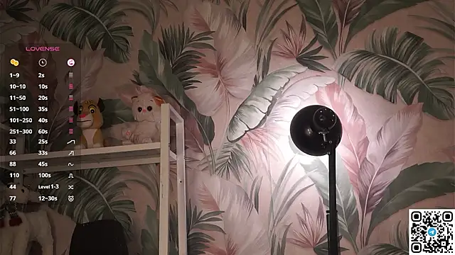 MarlinVarian Adlı Modelin Canlı XXX Sohbeti